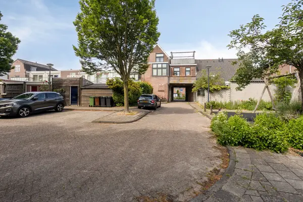 Haarlemmerweg 33, Leiden