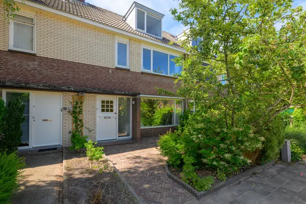 Lekstraat 8, Leiden