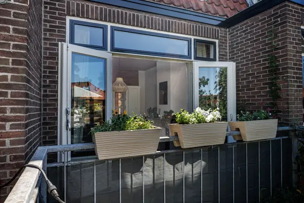 Lage Rijndijk 17D, Leiden