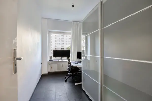 Aert van Neslaan 411, Oegstgeest