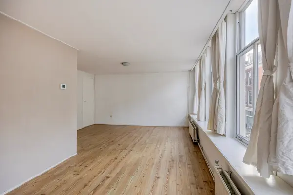 Hogewoerd 102B, Leiden