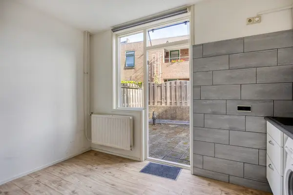 Hogewoerd 102B, Leiden