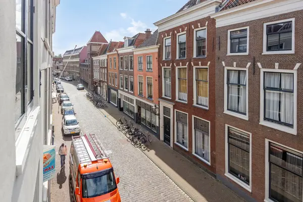 Hogewoerd 102B, Leiden