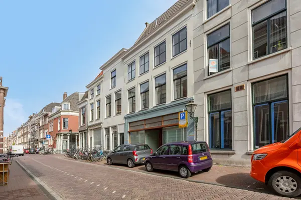 Hogewoerd 102B, Leiden