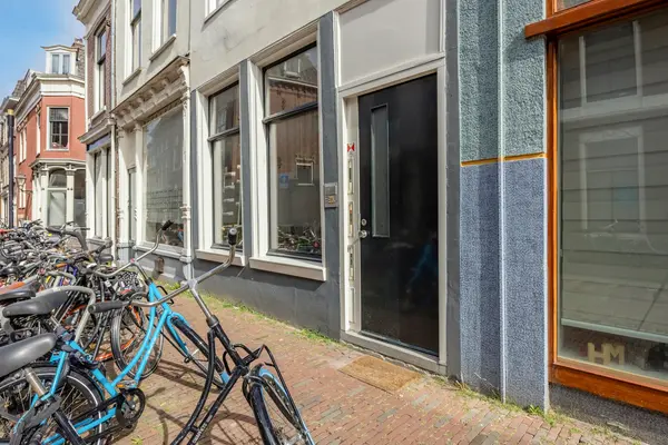 Hogewoerd 102B, Leiden