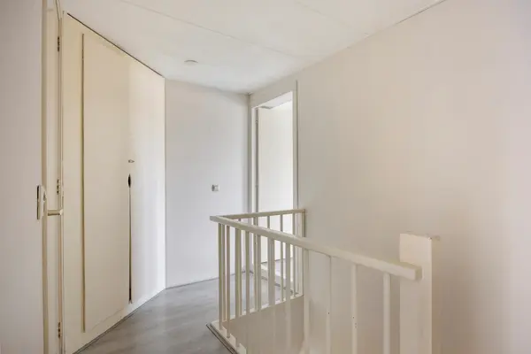 Hogewoerd 102B, Leiden
