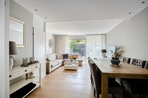 Lemsteraakwerf 5, Leiden