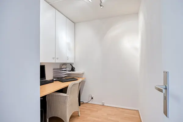 Lemsteraakwerf 5, Leiden
