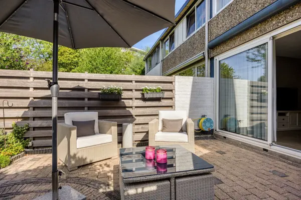 Lemsteraakwerf 5, Leiden
