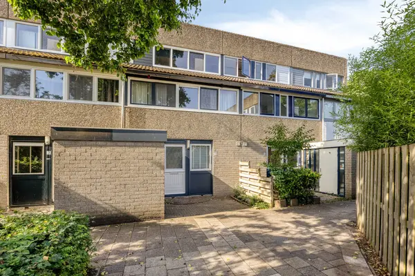 Lemsteraakwerf 5, Leiden