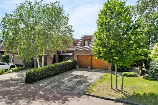 Oxfordlaan 1, Leiden