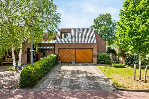 Oxfordlaan 1, Leiden