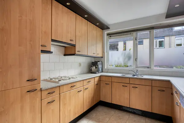 Clariet Kok-van Alphenstraat 35, Leiden