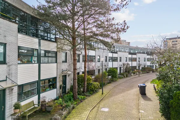Chris De Jongstraat 8, Leiden