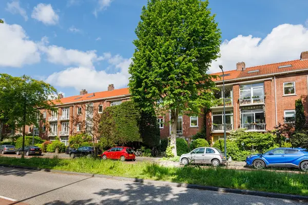 Burggravenlaan 215, Leiden