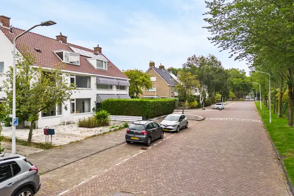 Apollolaan 25, Leiden