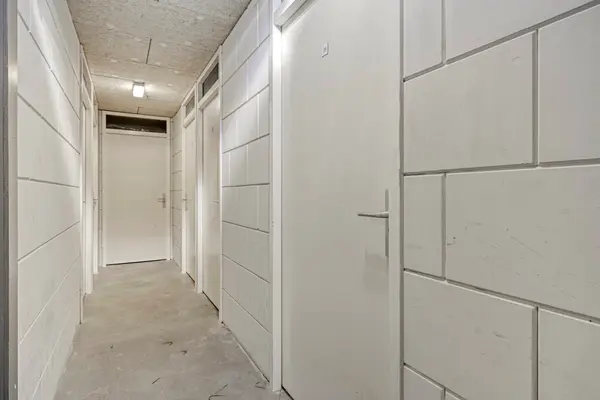 Joop Den Uyllaan 111, Schiedam