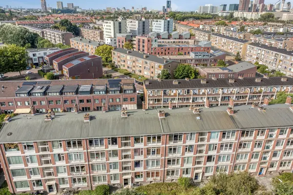 Spinozalaan 205, Voorburg