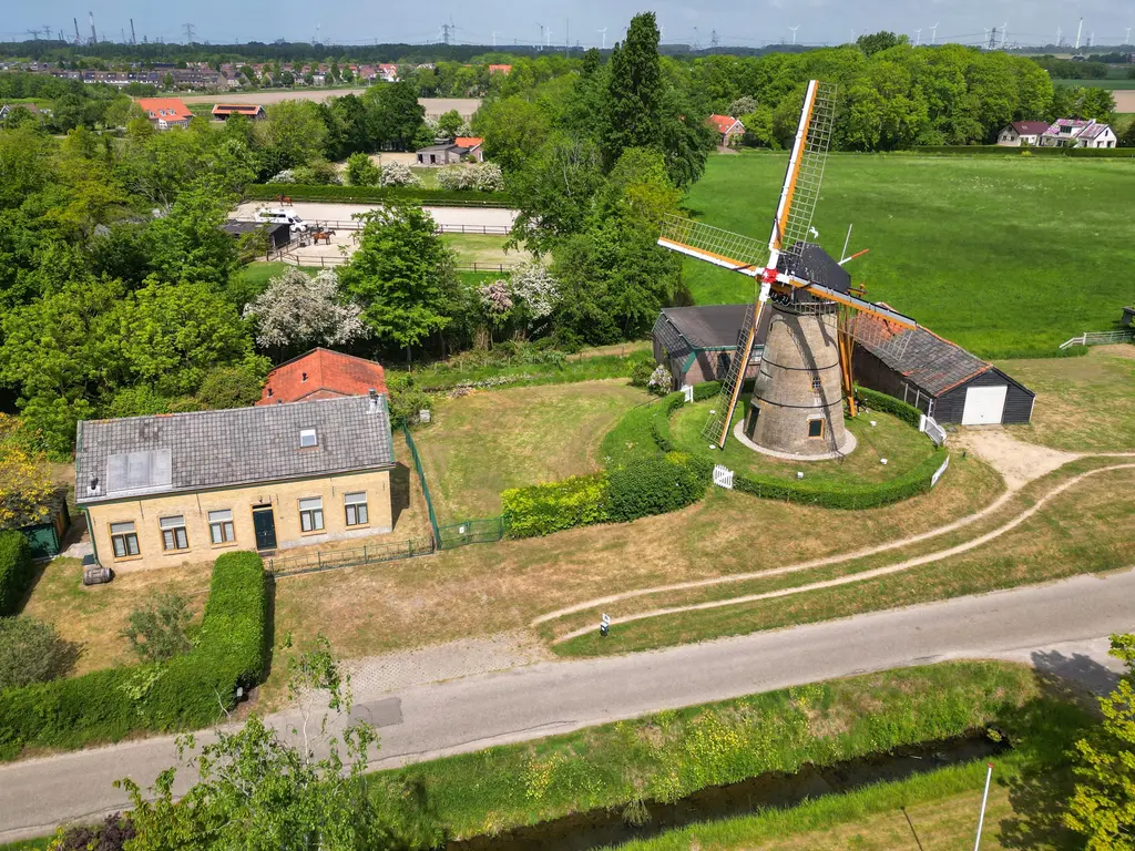 Molendijk 21, OOSTVOORNE