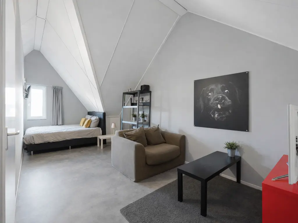 Fregat 28, BRIELLE