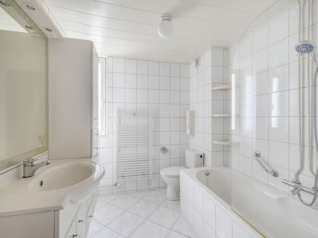Kreek 23, BRIELLE
