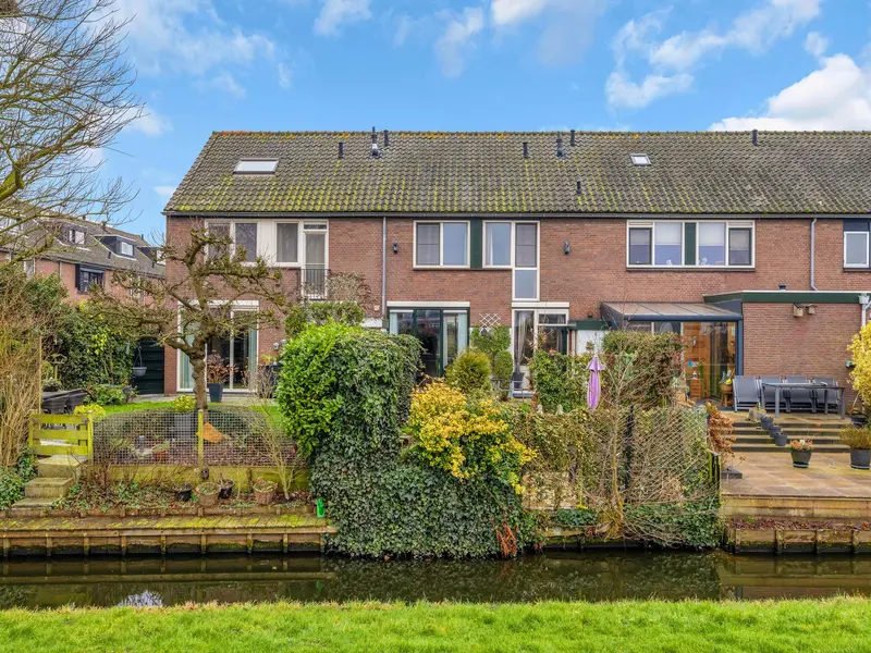 Kreek 23, BRIELLE