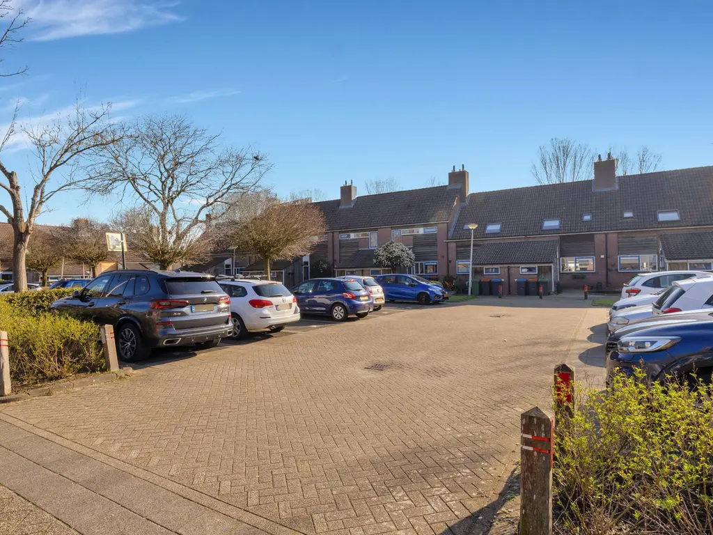Vaart 44, BRIELLE