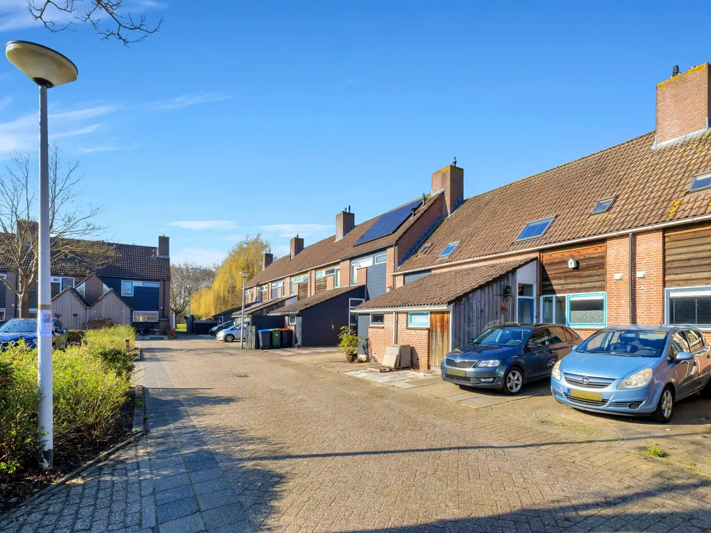 Vaart 44, BRIELLE
