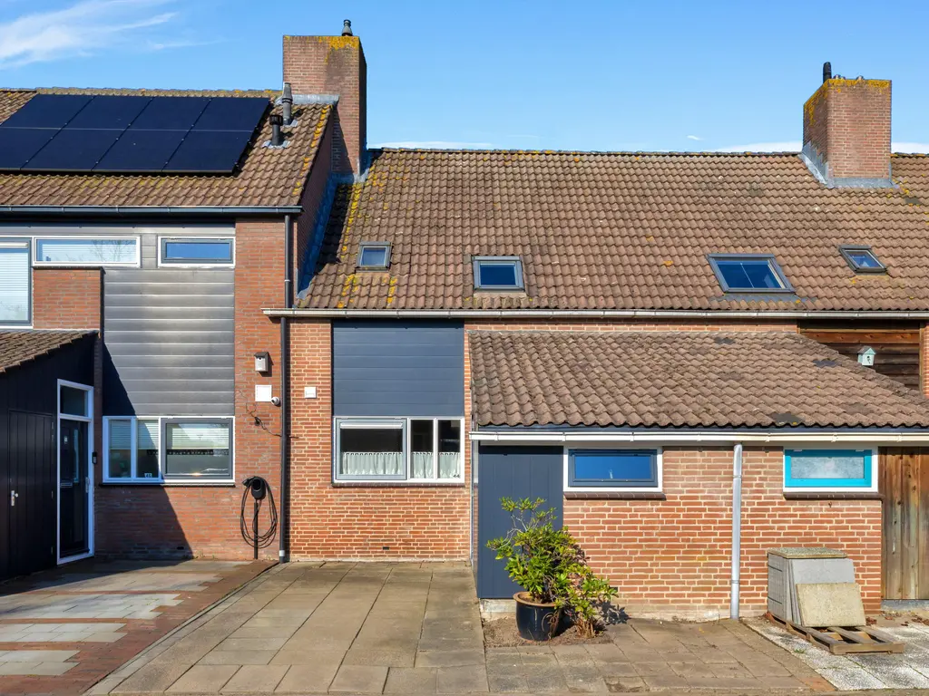 Vaart 44, BRIELLE