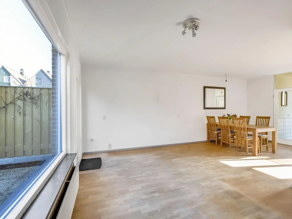 Vaart 44, BRIELLE