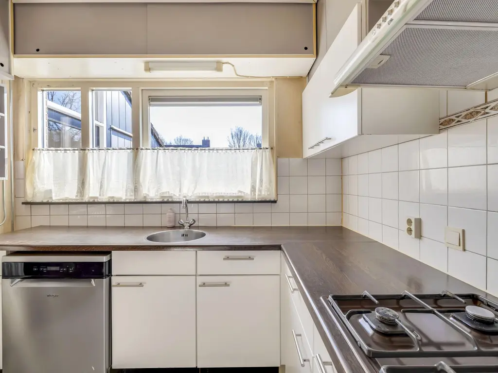 Vaart 44, BRIELLE