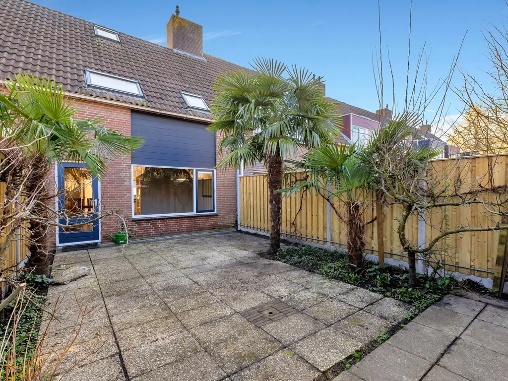Vaart 44, BRIELLE