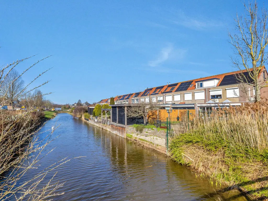Kruisbooglaan 22, OOSTVOORNE