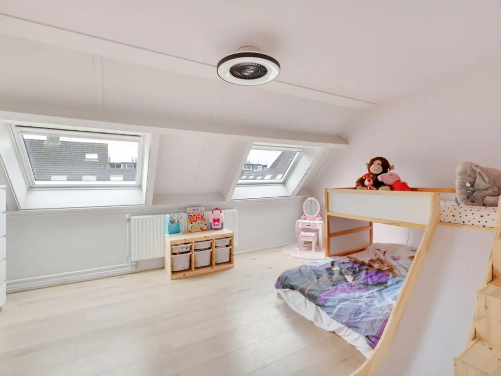 Stoep 19, BRIELLE