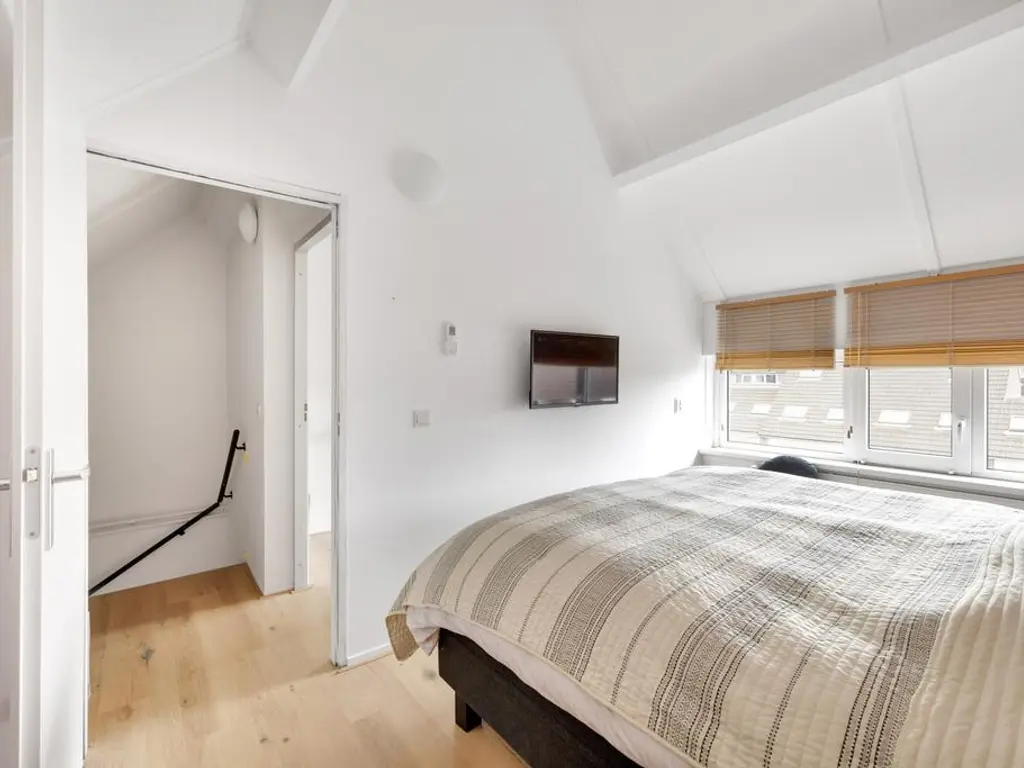 Stoep 19, BRIELLE