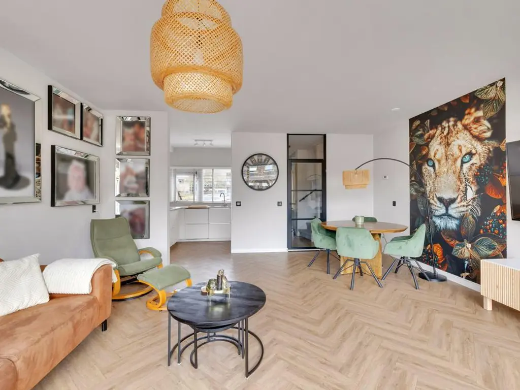 Stoep 19, BRIELLE