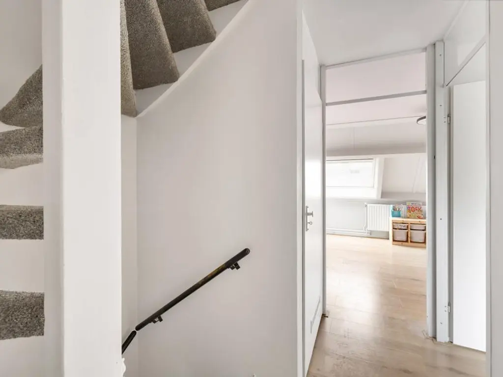 Stoep 19, BRIELLE