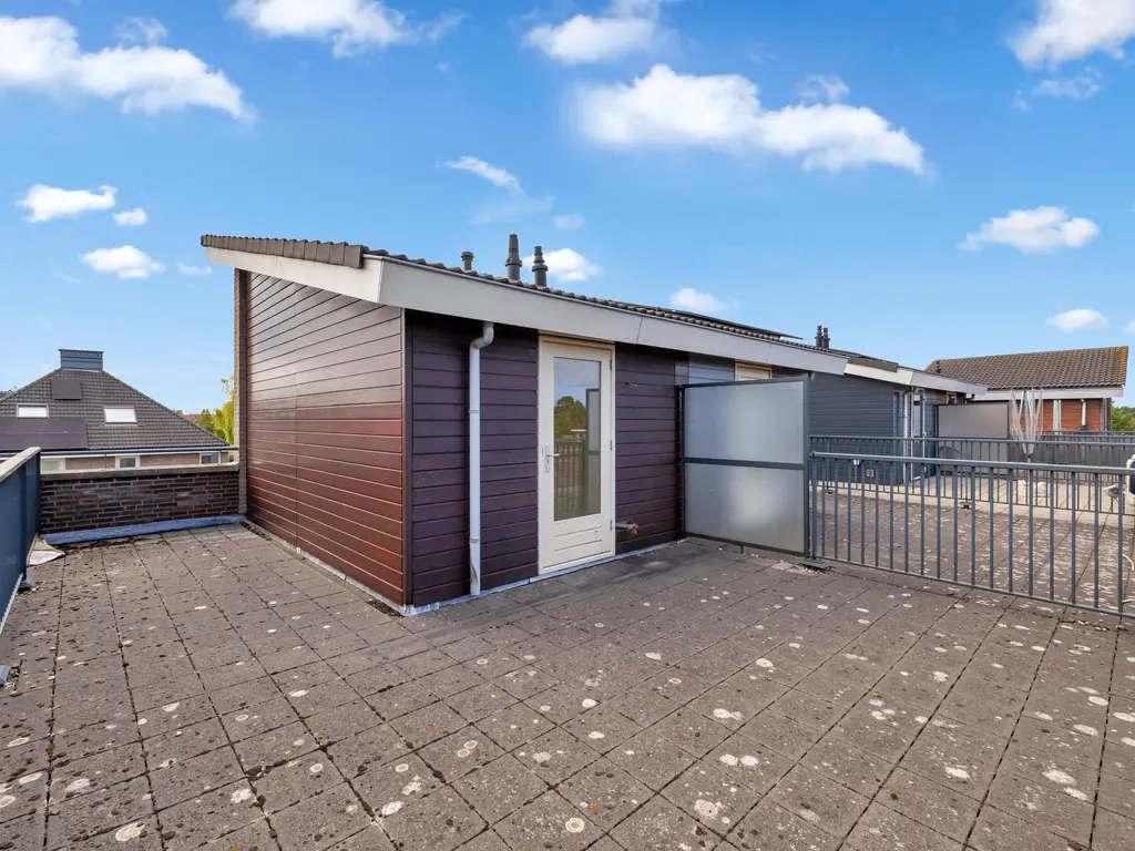 Slotlaan 41, OOSTVOORNE