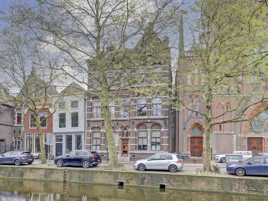Hoge Gouwe, Bouwnummer Augustijn, GOUDA
