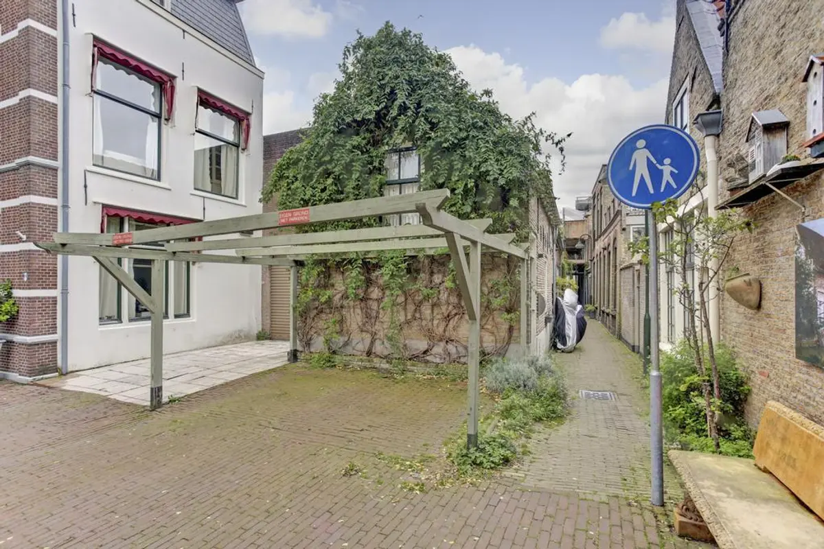 Vissteeg 6