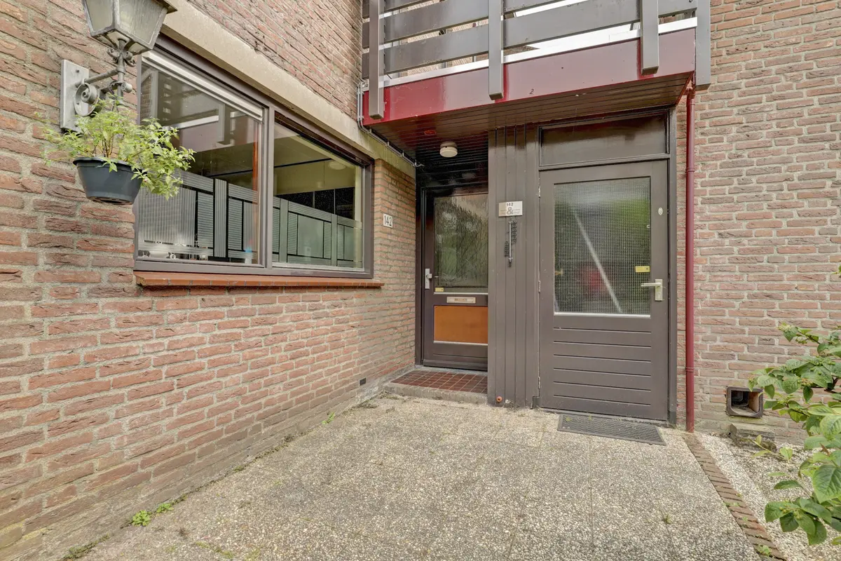 Anna van Hensbeeksingel 142