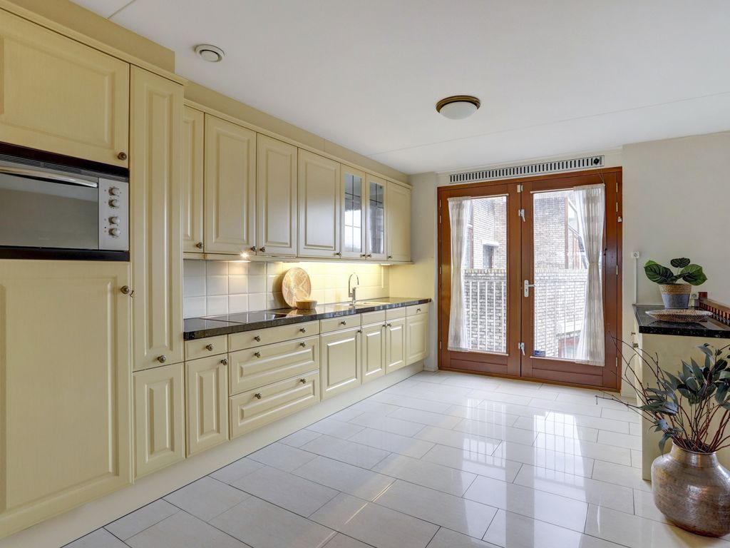 Breevaarthoek 38, GOUDA