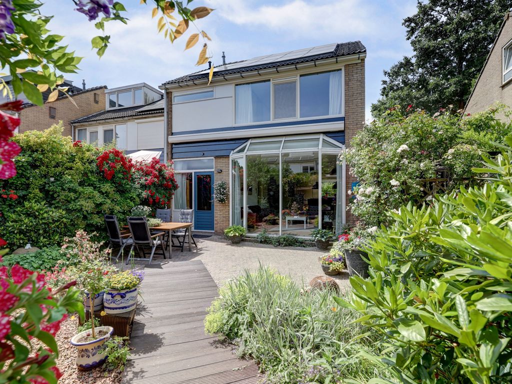 Prunuslaan 17, GOUDA