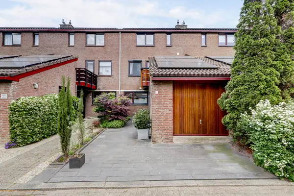Anna van Hensbeeksingel 20