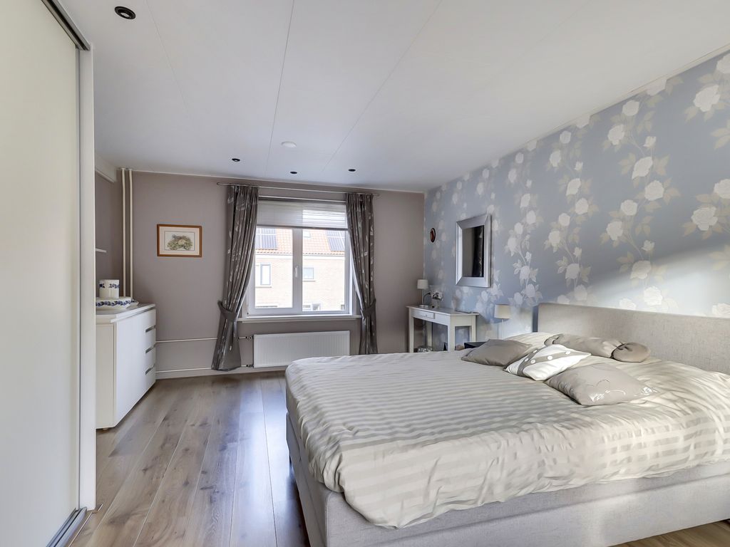 Reigerstraat 10, HAASTRECHT