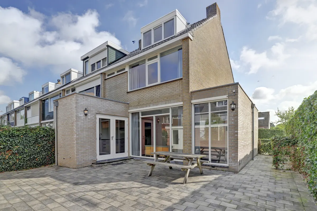 Ambachtsstraat 28