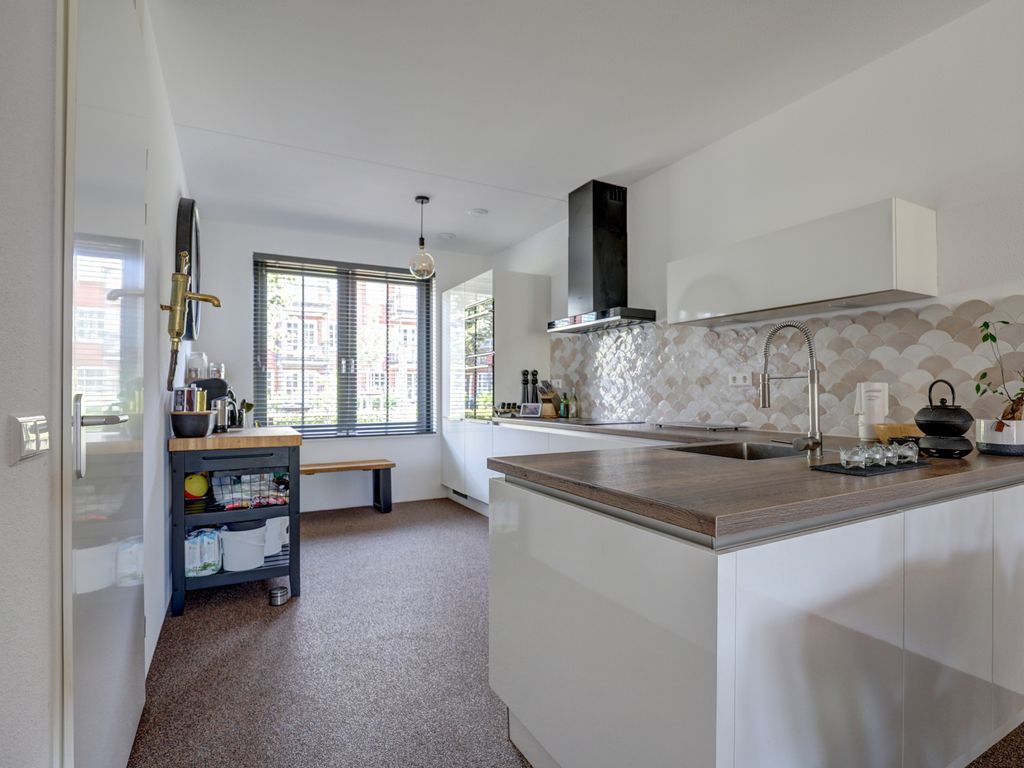 Parklaan 153, WADDINXVEEN