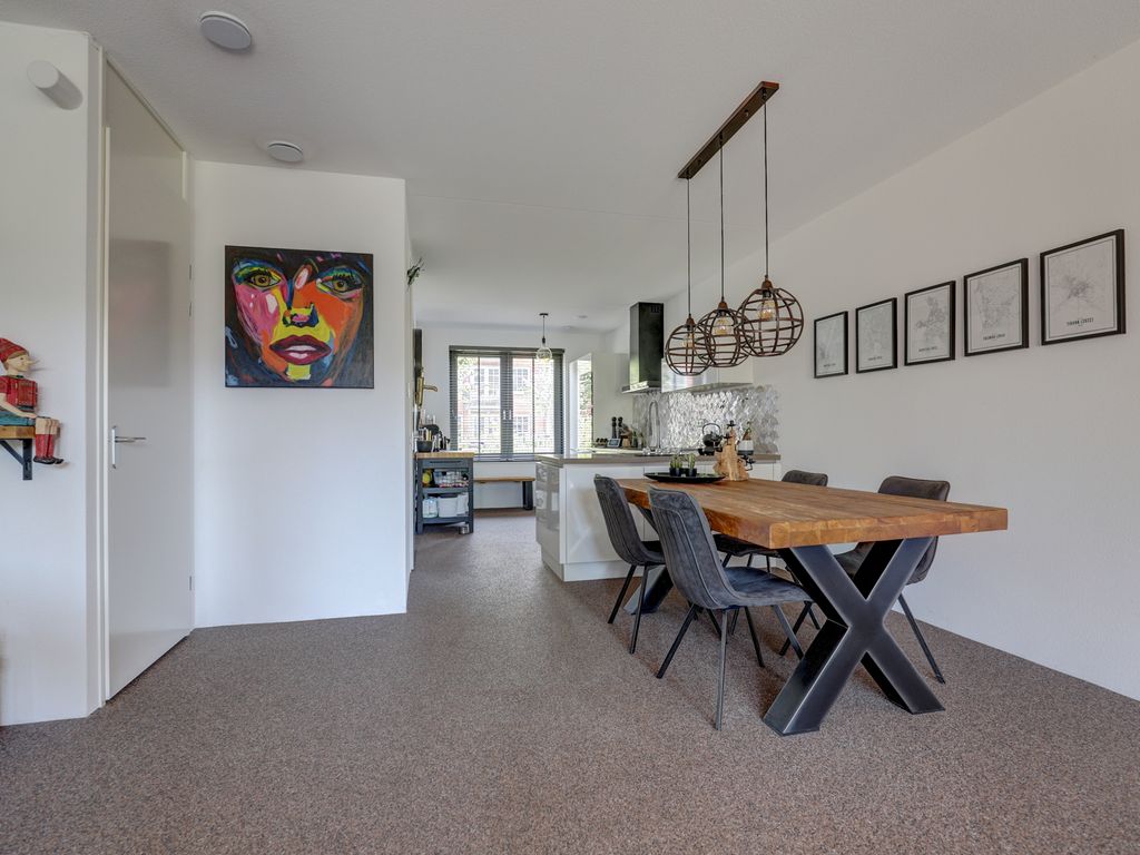 Parklaan 153, WADDINXVEEN