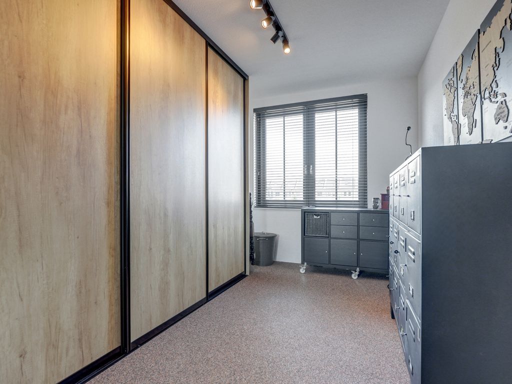 Parklaan 153, WADDINXVEEN