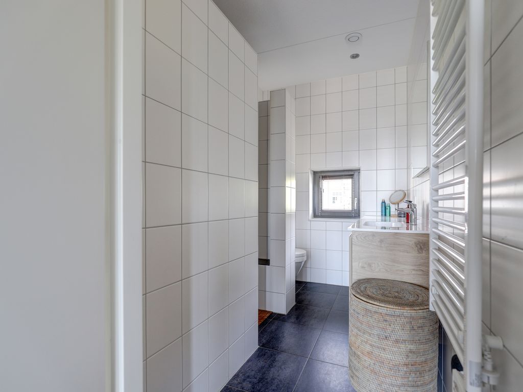 Parklaan 153, WADDINXVEEN